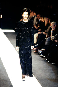 Giorgio_Armani_FW1997_07.jpg