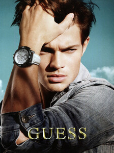 Guess-EB-8.jpg