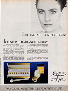 HarrietHubbartAyerAdpetraDe1085.thumb.jpg.127d7d264040e905a4168317350b9b9c.jpg