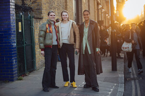 Ida-Heiner-Ella-Rattigan-Sacha-Quenby-LFW-FW23-StreetStyle2-MJJ_5275.thumb.jpg.6f7063e9f8a2657bb8eb2f77c54ee5e2.jpg
