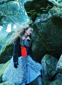 Jansson_US_Vogue_September_2015_01.thumb.jpg.002e67ea1f16df2dc35cd132a215f2eb.jpg