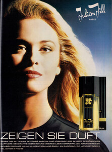 JulianJillPerfumeAdpetraDe0587.thumb.jpg.b31319a952310ed4540c683eccbef55b.jpg