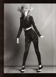 Mistress-In-Monochrome14.thumb.jpg.fbd032b7d133d7055c6f45c2e78b7dcf.jpg