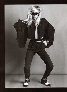 Mistress-In-Monochrome26.thumb.jpg.8f953567aacf0b26078303a048d450cf.jpg