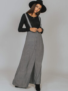 Moss_Maxi_Skirt_Flynn_Skye1.thumb.jpg.13cabdccc7d7a5738ee3e977aa7cfac8.jpg