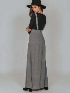 Moss_Maxi_Skirt_Flynn_Skye3.thumb.jpg.5f8ba14d29ead4bbcf914997754a5407.jpg