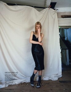 Penetta_Vogue_UK_July_2015_10.thumb.jpg.107cda24a916404c8c805e295a6cb351.jpg