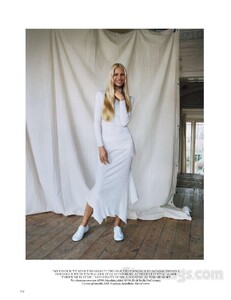Penetta_Vogue_UK_July_2015_13.thumb.jpg.bc7cc185149531fa60c2adcfaa5dd480.jpg
