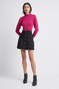 S35-21AW1026_Anika_Knit_Cropped_Top_Fuchsia-21281-Aje-0943.jpeg