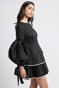 S4-21AW5072_Gracious_Tiered_Mini_Dress_Black_White-21281-Aje-0274.jpeg