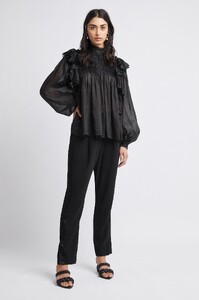 S6-21AW1021_Sahara_Blouse_Black-21281-Aje-0995.jpeg