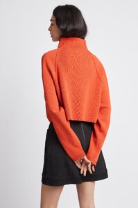 S7-21AW1024_Anika_Knit_Jumper_Saffron-21281-Aje-0736.jpeg