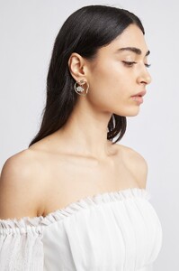 S81-21AW9022_Conception_Logo_Earrings_Gold_Clear-21281-Aje-2119.jpeg