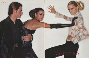 Valentino-2001-AH-4a.jpg