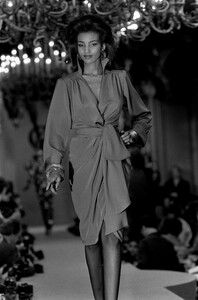 YSL_HC_SS1985_06.jpg