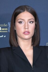 adele-exarchopoulos-at-cesar-2022-nominee-luncheon-in-paris-02-06-2022-1.jpg