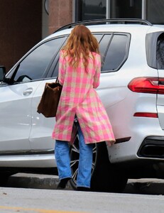 ashlee-simpson-out-and-about-in-los-angeles-02-22-2023-1.jpg