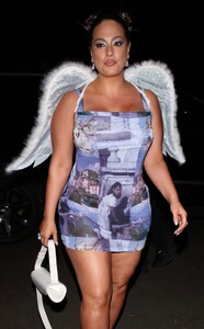 ashley-graham-arrives-at-a-house-halloween-party-in-west-hollywood-10-26-2022-6.jpg
