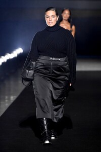 ashley-graham-walks-runway-at-boss-ready-to-wear-spring-summer-2023-show-at-milan-fashion-week-09-22-2022-1.jpg
