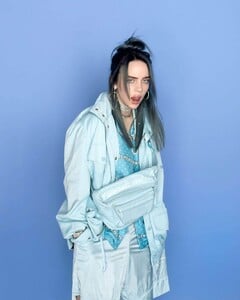 billie-eilish-insta.jpg