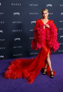 caroline-daur-at-11th-annual-lacma-art-film-gala-in-los-angeles-11-05-2022-2.jpg