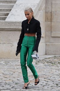 caroline-daur-leaves-victoria-beckham-show-at-paris-fashion-week-09-30-2022-5.jpg