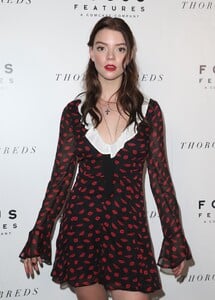 cfhyn2A6A8w.jpg
