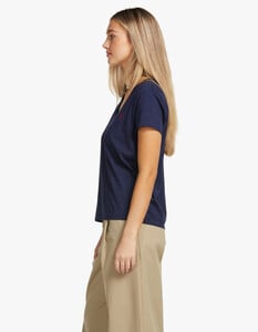 cotton-jersey-v-neck-t-shirt-cruise-navy-prw211847077-0978914001666143240.jpg