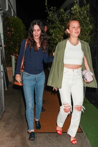 courteney-cox-and-jennifer-meyer-at-giorgio-baldi-in-santa-monica-06-22-2022-6.thumb.jpg.41f97b288c14604f7d02242fd526d8fe.jpg