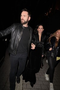 courteney-cox-leaves-brit-awards-2022-in-london-02-08-2022-0.jpg