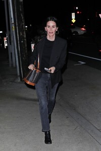 courteney-cox-out-for-dinner-at-giorgio-baldi-in-santa-monica-02-08-2023-4.jpg