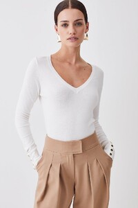 cream-petite-viscose-blend-knitted-v-neck-jumper.jpeg