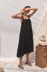 dahlia-dress-noir-9.jpeg