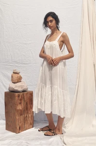 dahlia-dress-salt-16.webp