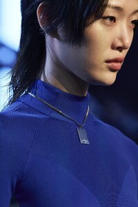 detail-defile-salvatore-ferragamo-automne-hiver-2021-2022-milan-detail-41.thumb.jpg.513aa92bf036cb54b8dc4594d0877894.jpg