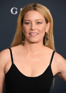 elizabeth-banks-at-11th-annual-lacma-art-film-gala-in-los-angeles-11-05-2022-0.jpg