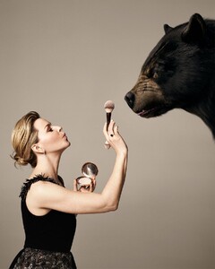 elizabeth-banks-in-variety-magazine-february-2022-1.jpg