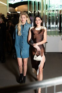 gigi-hadid-and-kendall-jenner-out-at-milan-fashion-week-02-23-2023-1.jpg