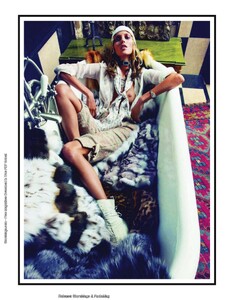 hippie_08.thumb.jpg.fbd6d43ae81c16a56c2016751297aac4.jpg