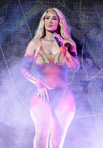 iggy-azalea-performs-at-sap-center-in-san-jose-09-24-2022-4.jpg