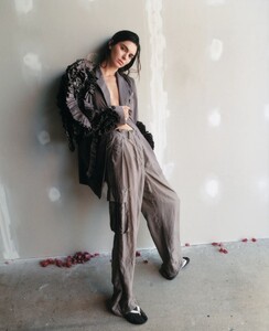 kendall-jenner-for-vogue-magazine-march-2023-0.jpg