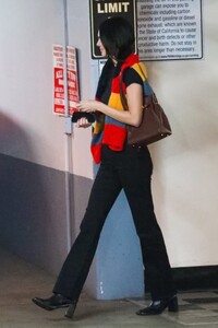kendall-jenner-out-for-dinner-at-sushi-park-in-west-hollywood-02-08-2023-1.jpg