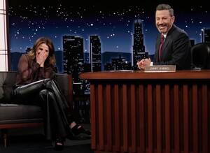 keri-russell-at-jimmy-kimmel-live-02-22-2023-0.jpg