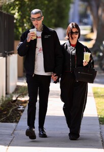 kourtney-kardashian-and-travis-barker-out-in-west-hollywood-02-20-2023-6.jpg