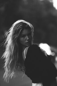 large-1670949334-ef594d943fd86f221ebc096dd7d410e7.jpg