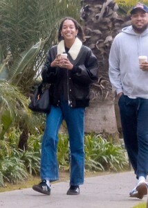 laura-harrier-out-for-lunch-with-a-friend-in-los-feliz-01-30-2023-3.jpg