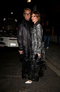 lisa-rinna-arrives-at-alexander-wang-s-fashion-city-runway-show-in-chinatown-04-19-2022-0.jpg