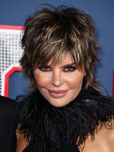 lisa-rinna-at-80-for-brady-premiere-at-village-theatre-in-westwood-01-31-2023-1.jpg