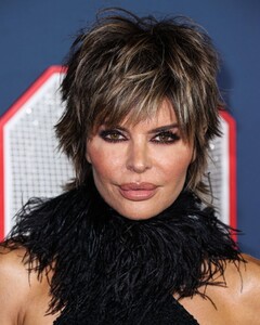 lisa-rinna-at-80-for-brady-premiere-at-village-theatre-in-westwood-01-31-2023-5.jpg