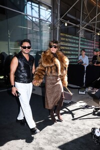 lisa-rinna-leaves-michael-kors-fashion-show-in-new-york-09-14-2022-2.jpg